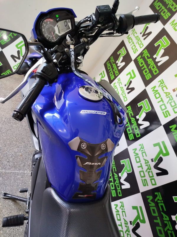 FAZER 150cc